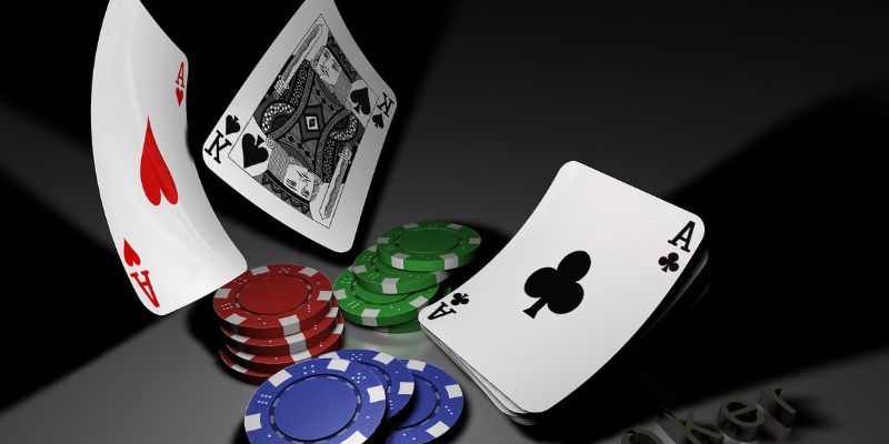 Mô phỏng ván cược Poker qua một vòng chơi